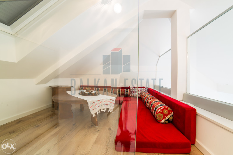 Renovirana kuća sa dvorištem | Stari Grad