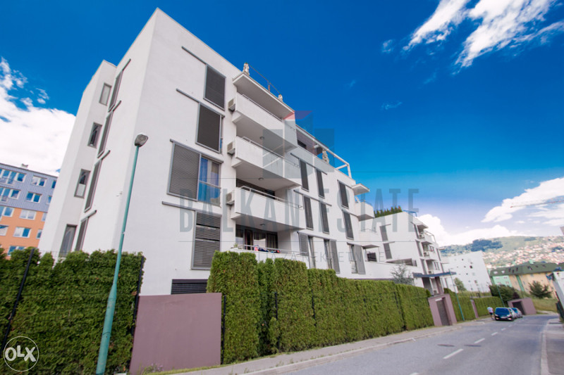 Luksuzan penthouse sa pet spavaćih soba | Centar